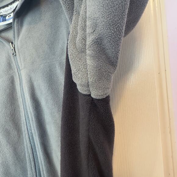 Columbia Men’s Full Zip Fleece Jacket Size L Gray Black Zip Pockets Fall Winter - Picture 5 of 8